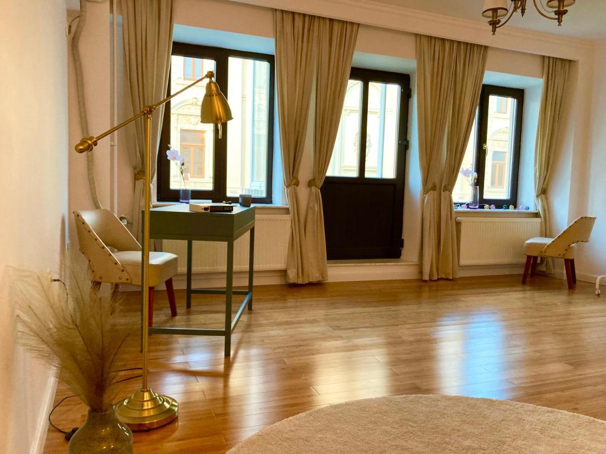 Chira Chiralina Classic Apartment Брэила Экстерьер фото